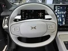 2024 Xpeng P7+ Ultra Long Range Max — фото 11