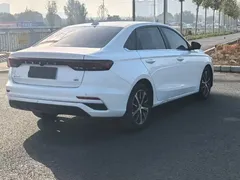 2023 Geely Emgrand 4th Gen Champion 1.5L CVT Luxury, белый — фото 7