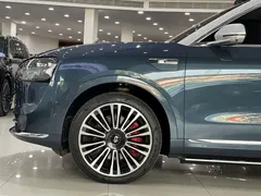 2024 Aito M9 EREV Ultra 42kWh 6, синий — фото 11