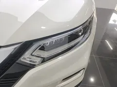 2022 Nissan Qashqai 2.0L CVT XV Prem Luxury, белый — фото 24