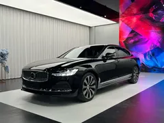 2022 Volvo S90, чёрный — фото 1