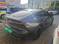 2022 Changan UNI-V 1.5T Premium — фото 7