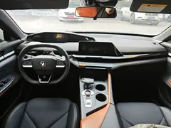 2022 Changan UNI-V 1.5T Premium — фото 10