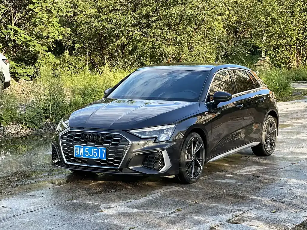 2022 Audi A3 Sportback 35 TFSI Fashion Sport