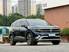 2023 Volkswagen Talagon 380TSI 4WD Luxury Pro 6, синий — фото 2