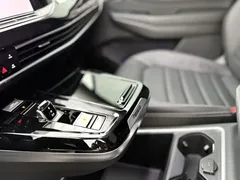 2023 Volkswagen Talagon 380TSI 4WD Luxury Pro 6, синий — фото 13