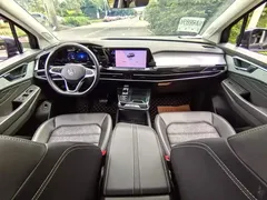 2021 Volkswagen Talagon 380TSI 4WD Luxury Pro — фото 6