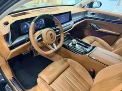 2025 Hongqi H9 2.0T 2WD Fashion 5, чёрный — фото 9