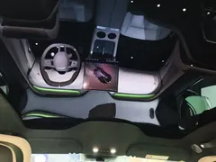 2025 Xiaomi YU7 4WD Max, зелёный — фото 18