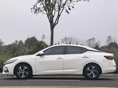 2021 Nissan Sylphy 1.6L XL CVT, белый — фото 3