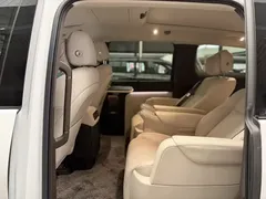 2024 Li Auto MEGA Ultra, белый — фото 4