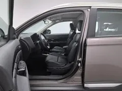 2020 Mitsubishi Outlander 2.0L 2WD Enjoy 7 — фото 10