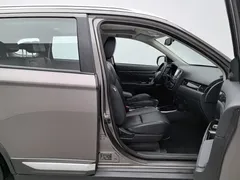 2020 Mitsubishi Outlander 2.0L 2WD Enjoy 7 — фото 23