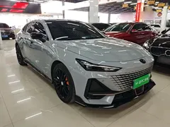 2022 Changan UNI-V 1.5T Sport — фото 4