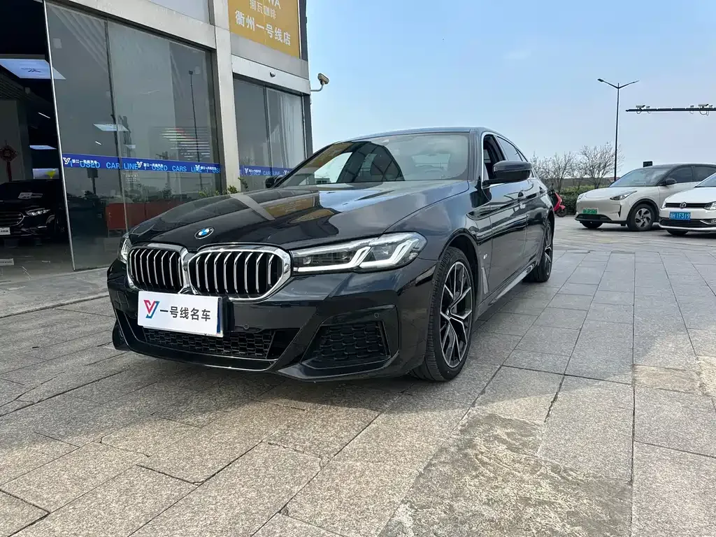 2022 BMW 5 Series 530Li Premium M Sport Package