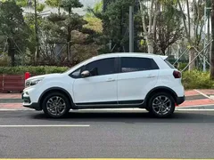 2018 Geely Vision X3 1.5L AT Anniversary, белый — фото 3