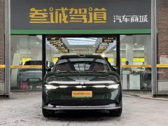 2025 Zeekr 7X 100kWh Long Range RWD Smart Driving, зелёный — фото 2