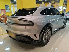 2025 Xiaomi YU7 4WD Pro — фото 7