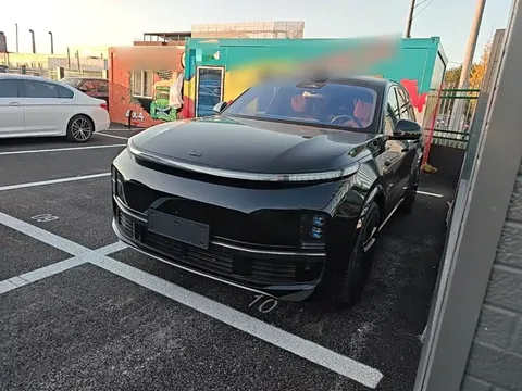 2024 Li Auto L8