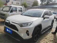 2021 Toyota RAV4 2.5L Hybrid E-CVT 4WD Elite Plus, белый — фото 1