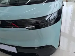 2025 Zeekr Mix Smart Driving, синий — фото 24