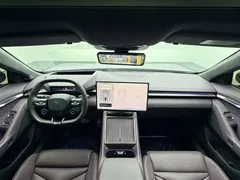 2025 Xpeng P7 750 4WD High Performance Ultra — фото 10