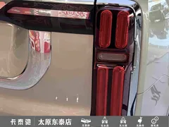 2022 Tank 500 3.0T Business 5-seat — фото 12