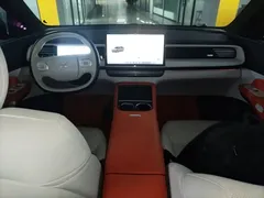 2023 Xpeng G6 580 Long Range Pro — фото 10