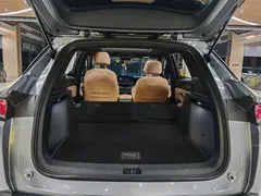 2024 BYD Song L PHEV 112km Leading — фото 12