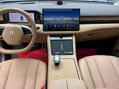 2024 Aito M7 1.5T RWD Smart Driving Ultra 6-seat, чёрный — фото 7