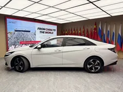 2022 Hyundai Elantra 1.5L CVT GLX Elite, белый — фото 8