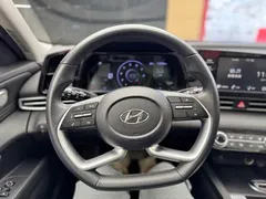 2022 Hyundai Elantra 1.5L CVT GLX Elite, белый — фото 11