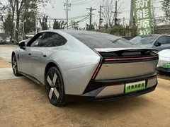 2025 Xpeng P7 702 Long Range Ultra — фото 7