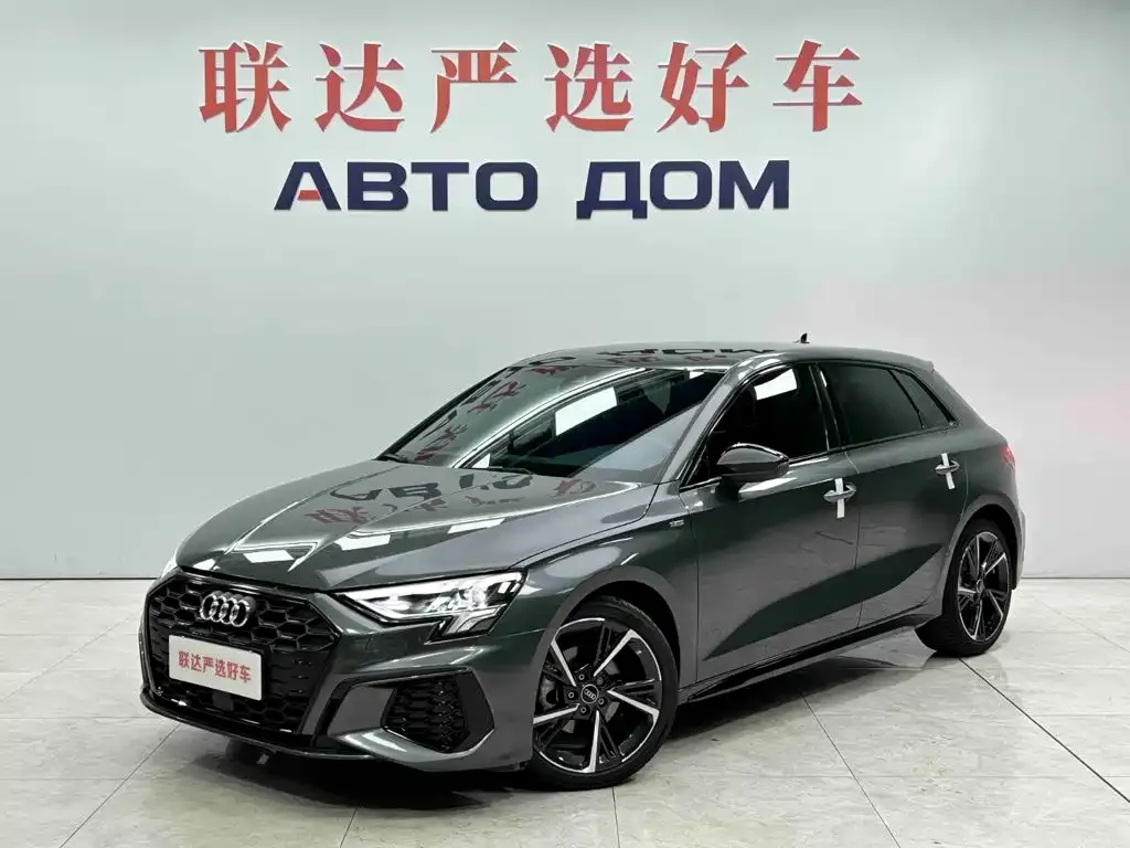 2022 Audi A3 Sportback 35 TFSI Fashion Sport