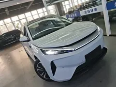 2026 BYD Yuan PLUS EV 630km Excellence, белый — фото 2