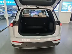 2026 BYD Yuan PLUS EV 630km Excellence, белый — фото 9