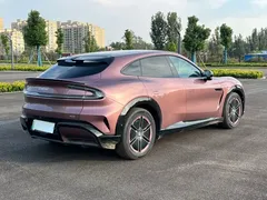 2025 Xiaomi YU7 4WD Pro, белый — фото 7