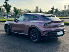 2025 Xiaomi YU7 4WD Pro, белый — фото 9