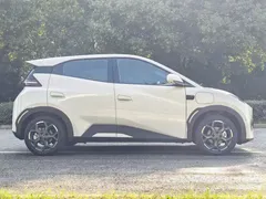 2025 BYD Seagull Smart Driving 305km Freedom, белый — фото 12