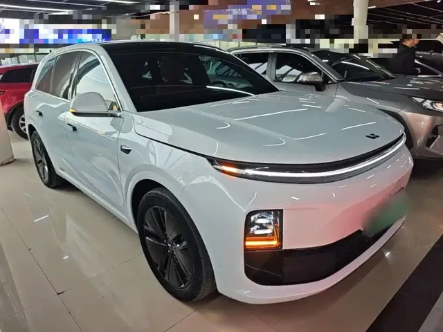 2024 Li Auto L6