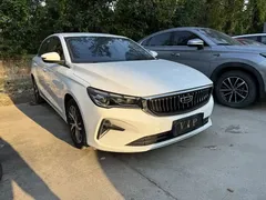 2022 Geely Emgrand 4th Gen 1.5L CVT Luxury, белый — фото 3