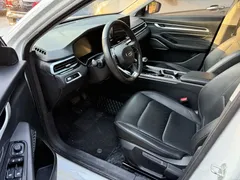 2022 Geely Emgrand 4th Gen 1.5L CVT Luxury, белый — фото 7