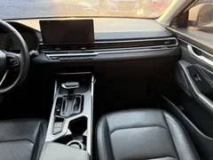 2022 Geely Emgrand 4th Gen 1.5L CVT Luxury, белый — фото 13