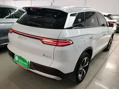 2025 BYD Song Pro 2nd Gen DM-i PHEV 115km Excellence, белый — фото 7