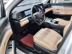 2025 BYD Song Pro 2nd Gen DM-i PHEV 115km Excellence, белый — фото 16