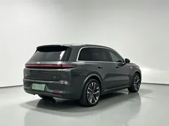 2025 Li Auto L8 Smart Refresh — фото 7