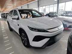 2025 BYD Song Pro 2nd Gen Smart Driving DM-i PHEV 75km Leading, белый — фото 4