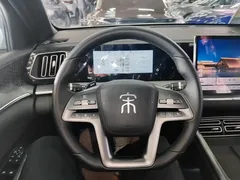 2025 BYD Song Pro 2nd Gen Smart Driving DM-i PHEV 75km Leading, белый — фото 11