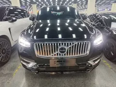 2022 Volvo XC90 7-seat, чёрный — фото 3