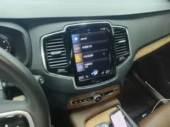 2022 Volvo XC90 7-seat, чёрный — фото 13